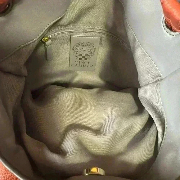 VINCE CAMUTO pebbled leather shoulder bag VV-BRANN-TO Moroccan clay - Picture 10 of 16